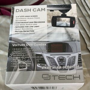 Black Dash Cam with 2.4" LCD Screen